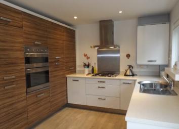 Town house To Rent in Glasgow