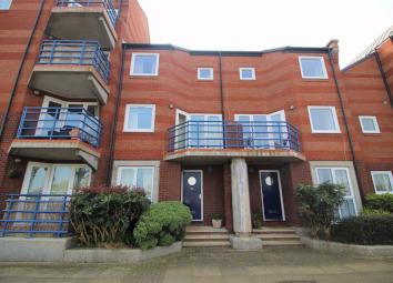 Town house For Sale in Preston