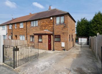 End terrace house For Sale in Pudsey