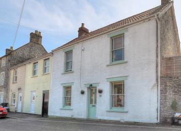 Terraced house For Sale in Shepton Mallet