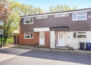 Semi-detached house For Sale in Skelmersdale