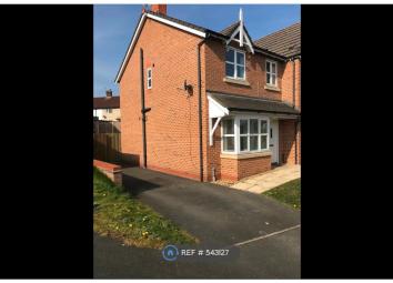 Semi-detached house To Rent in Winsford