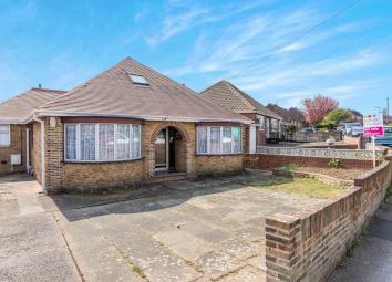 Detached bungalow For Sale in Rotherham