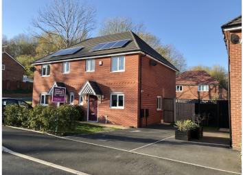 Semi-detached house For Sale in Oldham