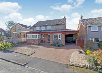 Detached house For Sale in Balerno