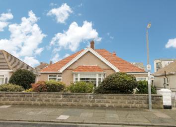 Detached bungalow For Sale in Rhyl