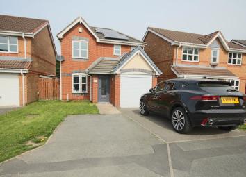 Detached house For Sale in Preston