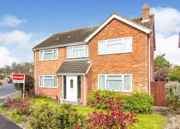 Detached house For Sale in St. Neots