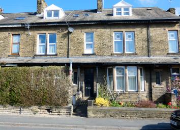 Flat For Sale in Pudsey