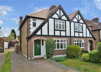 Semi-detached house For Sale in Banstead