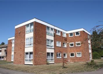 Flat To Rent in Reading