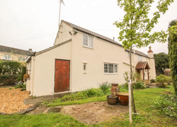 3 Bedroom Detached house to rent