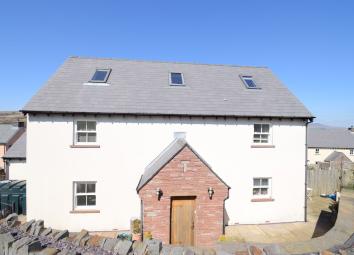 Detached house For Sale in Abergavenny