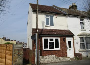 Terraced house To Rent in Gillingham