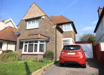 Detached house For Sale in Bexhill-on-Sea