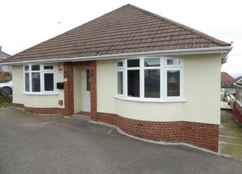 Detached bungalow For Sale in Caerphilly