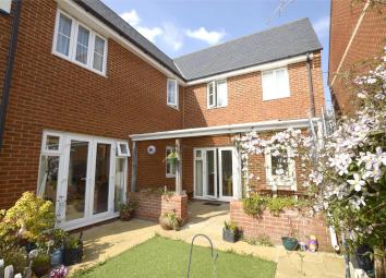 Detached house For Sale in Stonehouse