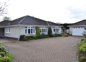 Detached bungalow For Sale in Ammanford