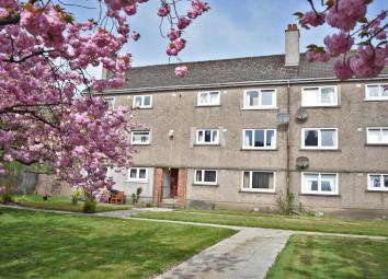 Flat For Sale in Dumbarton