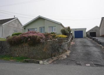 Detached bungalow For Sale in Llanelli