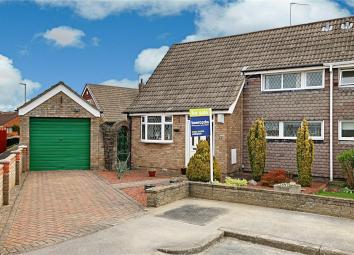 Semi-detached house For Sale in Cottingham