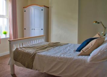 Studio To Rent in Dudley