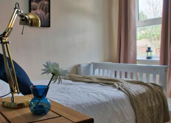 Studio To Rent in Dudley