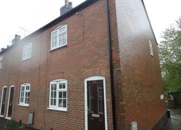 End terrace house To Rent in Derby