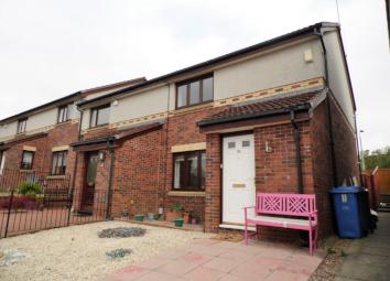 Terraced house For Sale in Glasgow