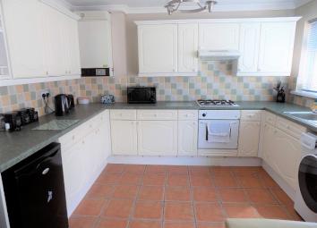 2 Bedroom End terrace house for sale