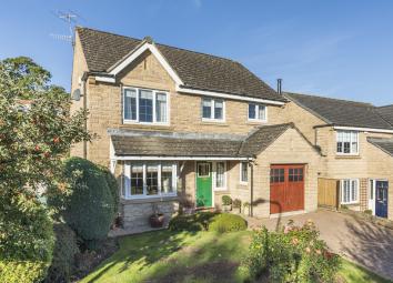 Detached house For Sale in Ilkley