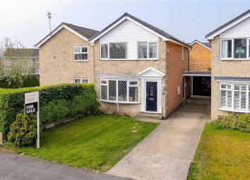 Detached house For Sale in Knaresborough