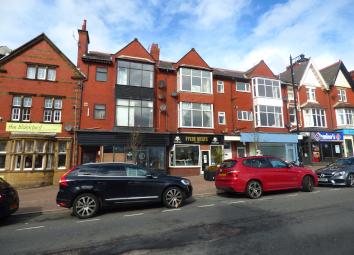 Flat To Rent in Lytham St. Annes