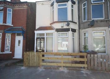 End terrace house To Rent in Hull