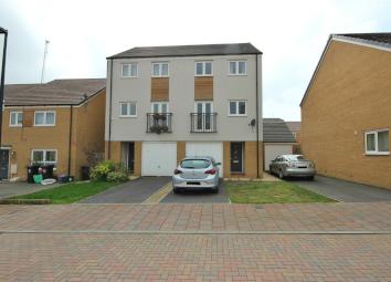 Town house To Rent in Bristol