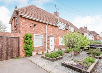 Semi-detached house For Sale in Retford