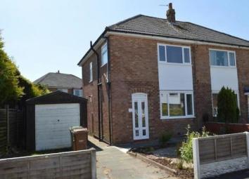 Semi-detached house To Rent in Chorley