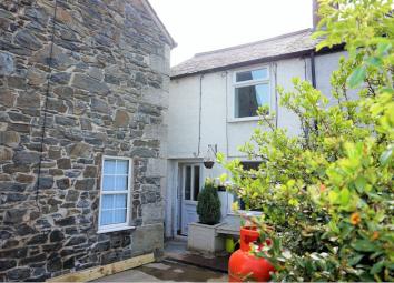End terrace house For Sale in Abergele