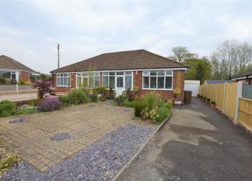 Semi-detached bungalow For Sale in Stoke-on-Trent