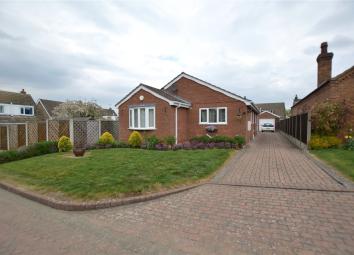 Bungalow For Sale in Gainsborough
