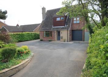 Detached house For Sale in Thirsk