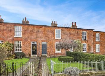 Terraced house For Sale in Chinnor
