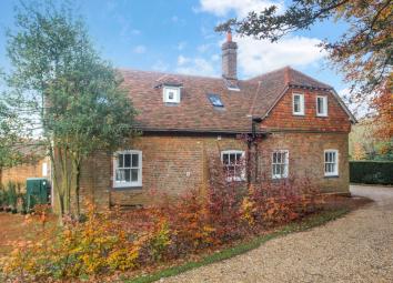 3 Bedroom Detached house to rent