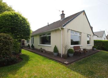 Detached bungalow For Sale in Lancaster