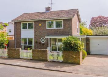 Detached house For Sale in Cambridge