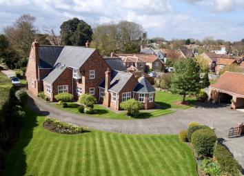 Detached house For Sale in Driffield