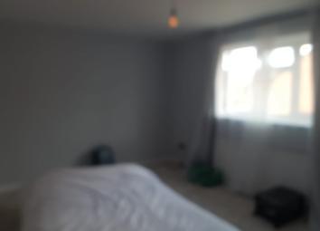 End terrace house To Rent in Slough