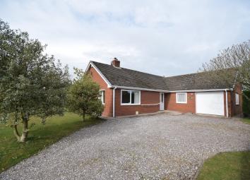 Detached bungalow For Sale in Whitchurch