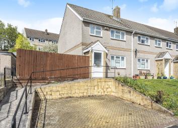 Semi-detached house For Sale in Tetbury