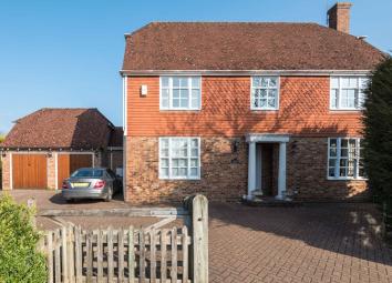 Detached house For Sale in Uckfield
